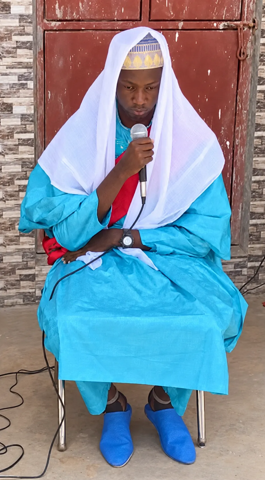 Reciting before the gathering